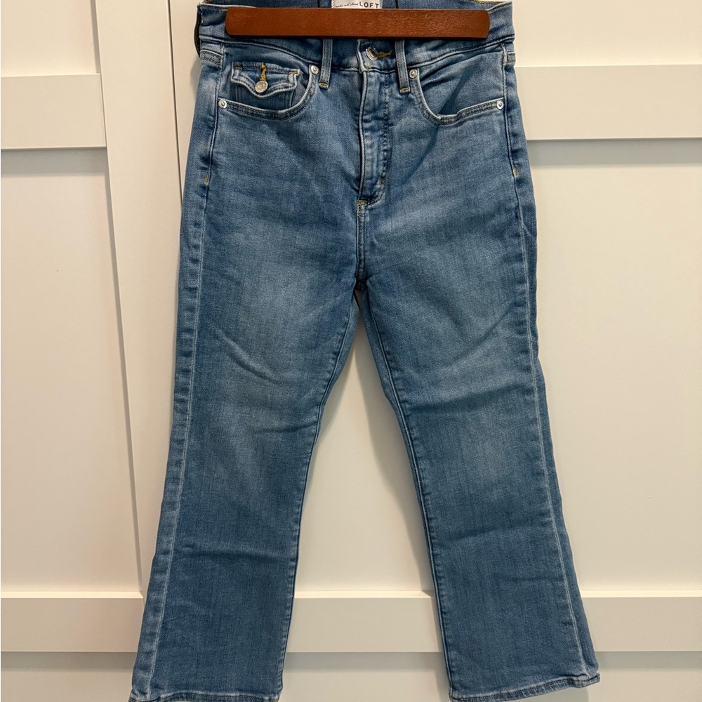 Loft the Kick Crop Petite Jeans 4/27 Petite